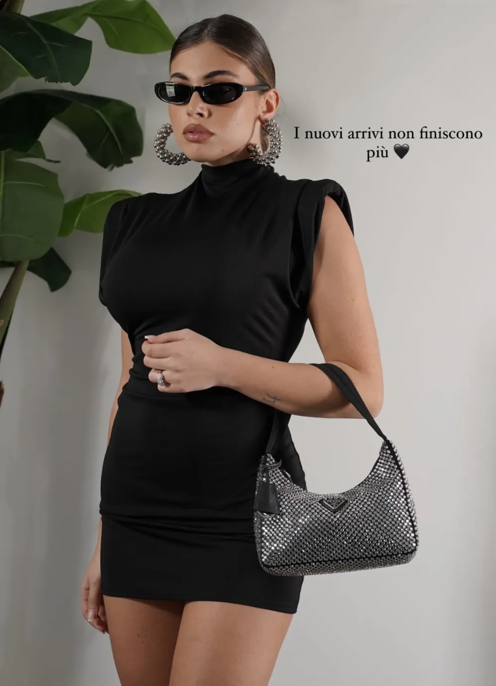 Šaty krátké elegantní krátký rukáv dámské (S/M/L ONE SIZE) ITALSKÁ MÓDA IMPLP2476260078