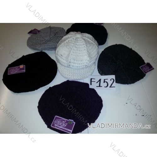 Women's knitted hat with universal ECHT F152 peak
