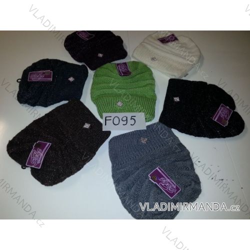 Women's knitted hat ECHT F095
